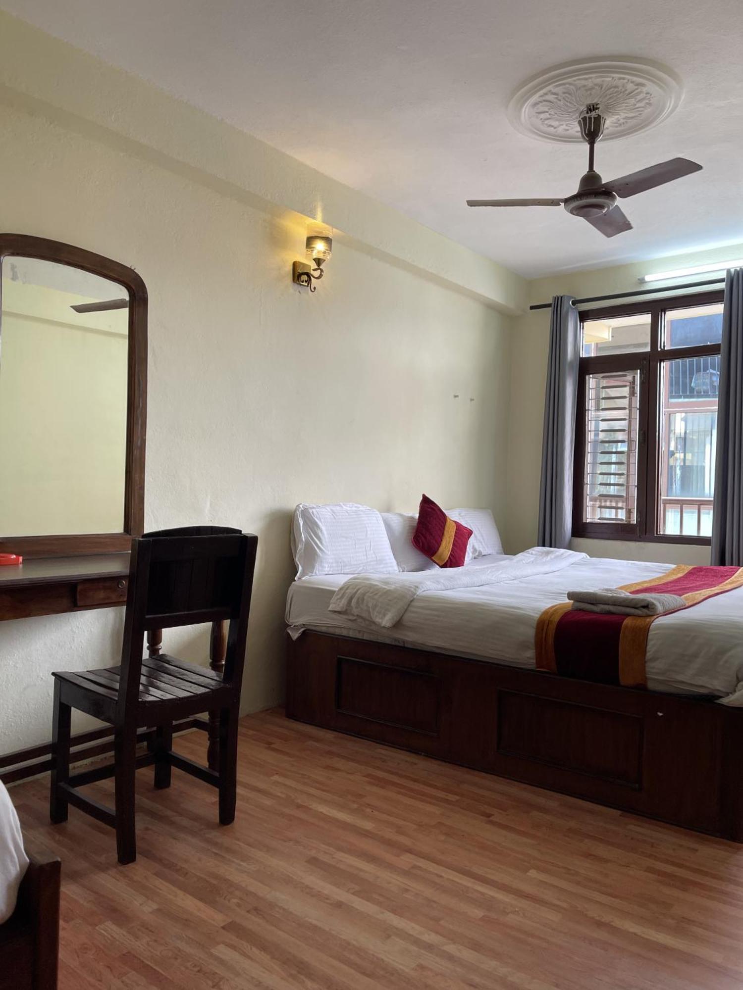 Holy Land Hotel Nepal Kathmandu Luaran gambar